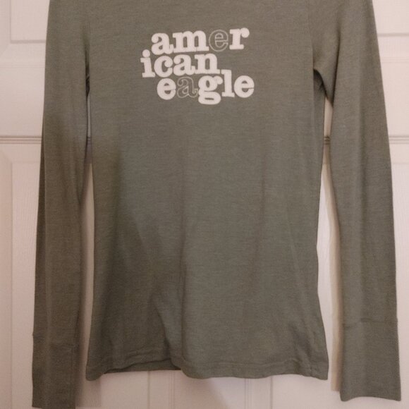 American Eagle Vintage Green Long Sleeved Girls Shirt Size Medium - Picture 1 of 5
